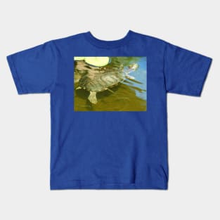 Looking for a cool spot Kids T-Shirt